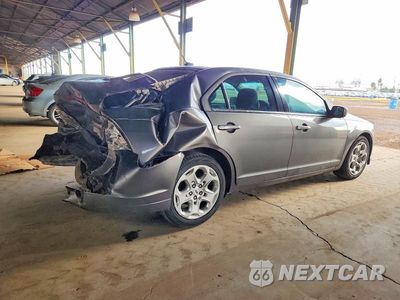 Trzecie zdjęcie samochodu z tyłu: 2011 FORD FUSION SE VIN:3FAHP0HA1BR114836 - miniatura