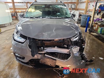 Piąte zdjęcie samochodu w środku: 2022 CHRYSLER PACIFICA TOURING L VIN:2C4RC1BG9NR176153 - miniatura