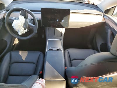 Zdjęcie 8 z 14 samochodu: 2023 TESLA MODEL Y VIN:7SAYGDEE1PF905498 - miniatura