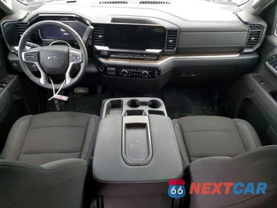 Zdjęcie 8 z 11 samochodu: 2026 CHEV SILVERADO K1500 RST VIN:1GCPKWEKXTZ128333 - miniatura
