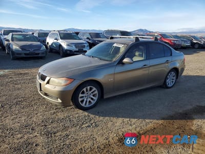 2006 BMW 325 XI WBAVD13516KV06146 - główne zdjęcie licytacji z USA - miniatura