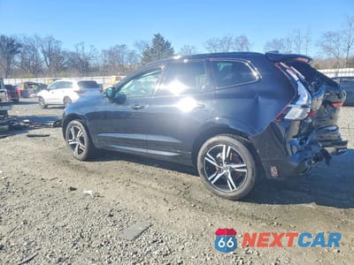 Drugie zdjęcie samochodu z przodu: 2021 VOLVO XC60 T5 R-DESIGN VIN:YV4102DM1M1846647 - miniatura