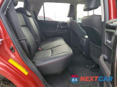 Zdjęcie 11 z 13 samochodu: 2021 TOYOTA 4RUNNER SR5 PREMIUM VIN:JTERU5JR0M5927509 - miniatura