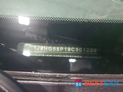 Zdjęcie 13 z 13 samochodu: 2009 JEEP COMMANDER LIMITED VIN:1J8HG58P19C501299 - miniatura