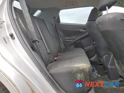 Zdjęcie 11 z 13 samochodu: 2010 TOYOTA MATRIX BASE VIN:2T1KU4EE8AC287720 - miniatura