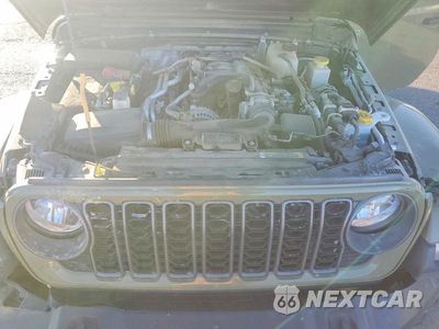 Zdjęcie 11 z 12 samochodu: 2025 JEEP GLADIATOR SPORT VIN:1C6PJTAG5SL508787 - miniatura