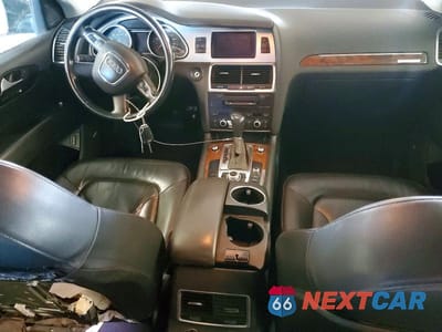 Zdjęcie 8 z 12 samochodu: 2011 AUDI Q7 PREMIUM PLUS VIN:WA1LMAFE0BD000130 - miniatura