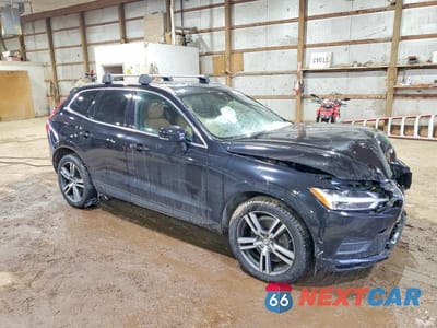 Czwarte zdjęcie samochodu z boku: 2019 VOLVO XC60 T6 VIN:YV4A22RK1K1379907 - miniatura