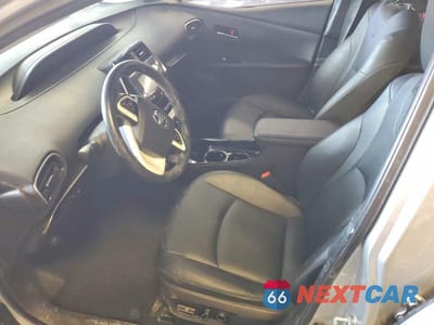Zdjęcie 7 z 13 samochodu: 2017 TOYOTA PRIUS VIN:JTDKARFU8H3044892 - miniatura