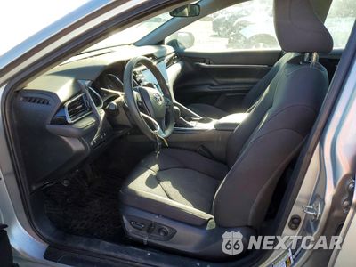 Zdjęcie 7 z 12 samochodu: 2020 TOYOTA CAMRY LE VIN:4T1C11AK3LU319191 - miniatura