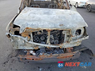 Zdjęcie 12 z 12 samochodu: 2003 TOYOTA SEQUOIA SR5 VIN:5TDZT34A03S189575 - miniatura