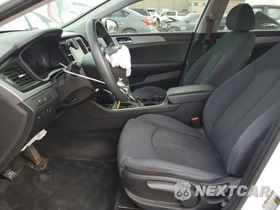 Zdjęcie 7 z 13 samochodu: 2018 HYUNDAI SONATA SE VIN:5NPE24AF8JH685573 - miniatura