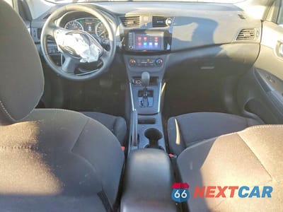 Zdjęcie 8 z 12 samochodu: 2019 NISSAN SENTRA S VIN:3N1AB7AP2KY383146 - miniatura