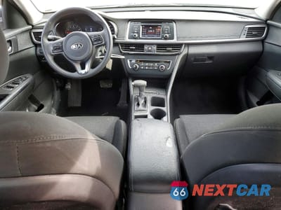 Zdjęcie 8 z 12 samochodu: 2016 KIA OPTIMA LX VIN:5XXGT4L37GG025778 - miniatura
