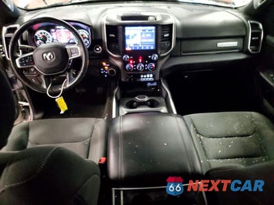 Zdjęcie 8 z 11 samochodu: 2022 RAM 1500 BIG HORN/LONE STAR VIN:1C6SRFFT7NN340797 - miniatura