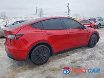 Trzecie zdjęcie samochodu z tyłu: 2021 TESLA MODEL Y VIN:5YJYGDEE6MF159459 - miniatura