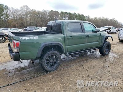 Trzecie zdjęcie samochodu z tyłu: 2021 TOYOTA TACOMA VIN:3TYCZ5AN9MT010768 - miniatura