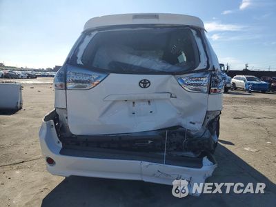 Zdjęcie 6 z 14 samochodu: 2016 TOYOTA SIENNA SE VIN:5TDXK3DCXGS721870 - miniatura