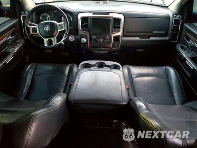 Zdjęcie 8 z 14 samochodu: 2015 RAM 1500 LARAMIE VIN:1C6RR7VT0FS532829 - miniatura