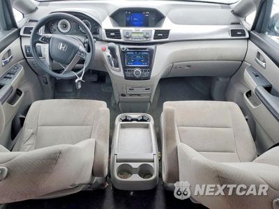Zdjęcie 8 z 13 samochodu: 2017 HONDA ODYSSEY SE VIN:5FNRL5H32HB014781 - miniatura
