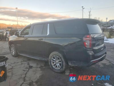 Drugie zdjęcie samochodu z przodu: 2022 CHEVROLET SUBURBAN K1500 LT VIN:1GNSKCKD8NR197580 - miniatura