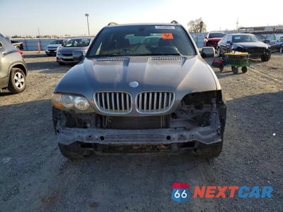Piąte zdjęcie samochodu w środku: 2006 BMW X5 4.4I VIN:5UXFB535X6LV26490 - miniatura