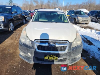 Piąte zdjęcie samochodu w środku: 2014 SUBARU LEGACY 2.5I VIN:4S3BMBA6XE3032892 - miniatura