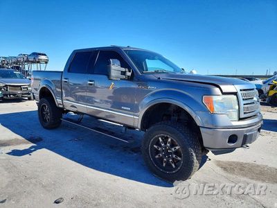 Czwarte zdjęcie samochodu z boku: 2012 FORD F150 SUPERCREW VIN:1FTFW1ET1CFA04366 - miniatura