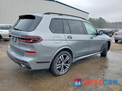 Trzecie zdjęcie samochodu z tyłu: 2024 BMW X7 XDRIVE40I VIN:5UX23EM07R9S36448 - miniatura