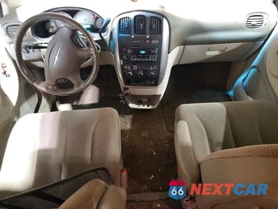 Zdjęcie 8 z 13 samochodu: 2005 CHRYSLER TOWN & COUNTRY TOURING VIN:2C4GP54L65R376291 - miniatura