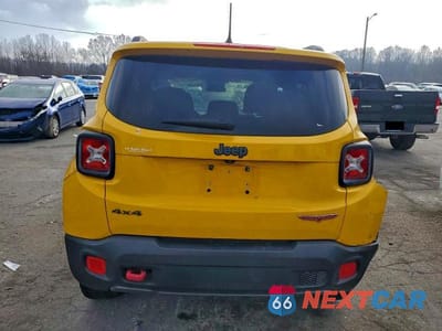 Zdjęcie 6 z 13 samochodu: 2015 JEEP RENEGADE TRAILHAWK VIN:ZACCJBCT0FPB54858 - miniatura