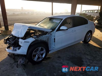 2014 BMW 320 I WBA3B1G53ENS77781 - główne zdjęcie licytacji z USA - miniatura