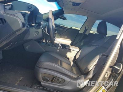 Zdjęcie 7 z 11 samochodu: 2025 LEXUS ES 300H BASE VIN:58ADA1C12SU057132 - miniatura