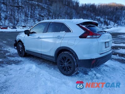 Drugie zdjęcie samochodu z przodu: 2023 MITSUBISHI ECLIPSE CROSS LE VIN:JA4ATVAAXPZ048878 - miniatura