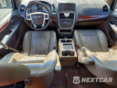Zdjęcie 8 z 15 samochodu: 2015 CHRYSLER TOWN & COUNTRY TOURING VIN:2C4RC1BG9FR561486 - miniatura