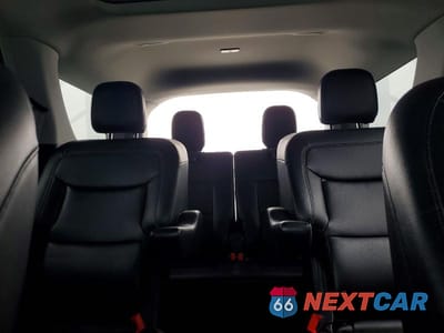 Zdjęcie 10 z 12 samochodu: 2021 FORD EXPLORER XLT VIN:1FMSK8DH4MGA49471 - miniatura