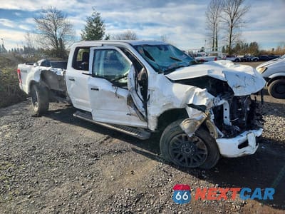 Czwarte zdjęcie samochodu z boku: 2022 FORD F350 SUPER DUTY VIN:1FT7W3BT0NED84930 - miniatura