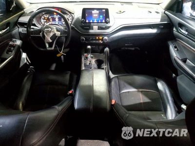 Zdjęcie 8 z 11 samochodu: 2021 NISSAN ALTIMA SR VIN:1N4BL4CV3MN405539 - miniatura
