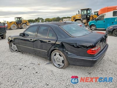 Drugie zdjęcie samochodu z przodu: 2001 MERCEDES-BENZ E 320 VIN:WDBJF65J01B217365 - miniatura