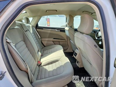 Zdjęcie 10 z 12 samochodu: 2017 FORD FUSION VIN:3FA6P0HD5HR366762 - miniatura
