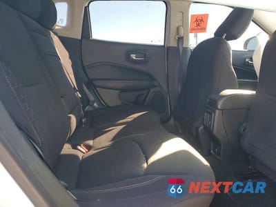 Zdjęcie 11 z 12 samochodu: 2018 JEEP COMPASS SPORT VIN:3C4NJCAB6JT318164 - miniatura