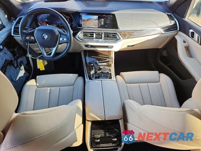 Zdjęcie 8 z 13 samochodu: 2019 BMW X5 XDRIVE40I VIN:5UXCR6C52KLL06551 - miniatura