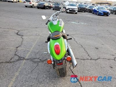 Czwarte zdjęcie samochodu z boku: 2008 KAWASAKI VN900 C VIN:JKAVN2C198A016088 - miniatura