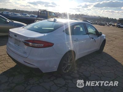 Trzecie zdjęcie samochodu z tyłu: 2020 FORD FUSION SEL VIN:3FA6P0CD7LR154476 - miniatura