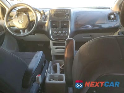 Zdjęcie 8 z 13 samochodu: 2011 DODGE GRAND CARAVAN EXPRESS VIN:2D4RN4DG7BR787032 - miniatura