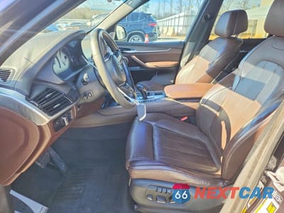 Zdjęcie 7 z 11 samochodu: 2014 BMW X5 XDRIVE50I VIN:5UXKR6C58E0C03820 - miniatura