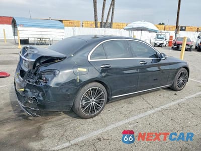 Trzecie zdjęcie samochodu z tyłu: 2021 MERCEDES-BENZ C 300 VIN:W1KWF8DB2MR639930 - miniatura