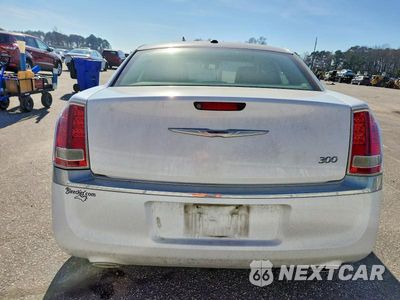 Zdjęcie 6 z 11 samochodu: 2013 CHRYSLER 300 VIN:2C3CCAAG6DH647482 - miniatura