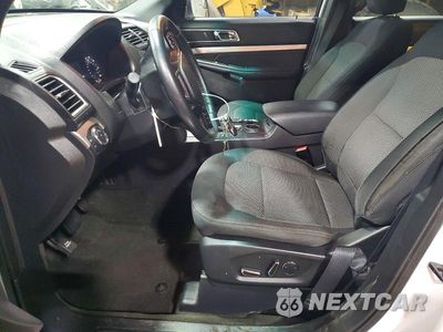 Zdjęcie 7 z 13 samochodu: 2017 FORD EXPLORER XLT VIN:1FM5K7DHXHGC04912 - miniatura