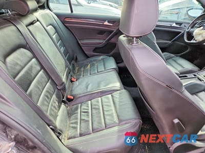 Zdjęcie 10 z 12 samochodu: 2017 VOLKSWAGEN GOLF R VIN:WVWVF7AUXHW044076 - miniatura